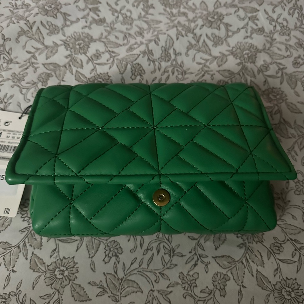 Zara Emerald Quilted Clutch - Picture 3 of 6